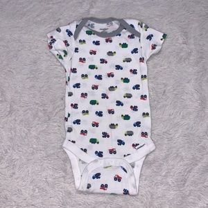 (3 for $10) gerber car bodysuit